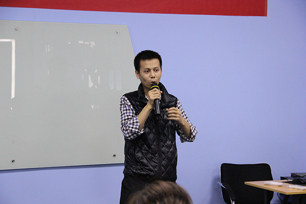 源碼太陽能路燈，太陽能路燈廠家，太陽能路燈價(jià)格