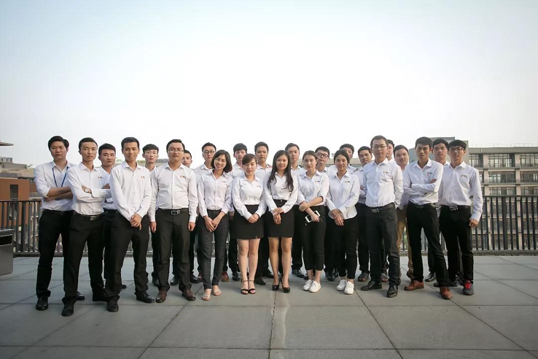 愚人節(jié)，我承認(rèn)我們輸了。