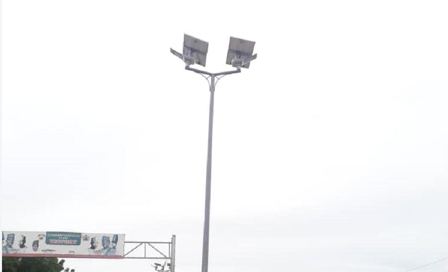 太陽能路燈電池的特點